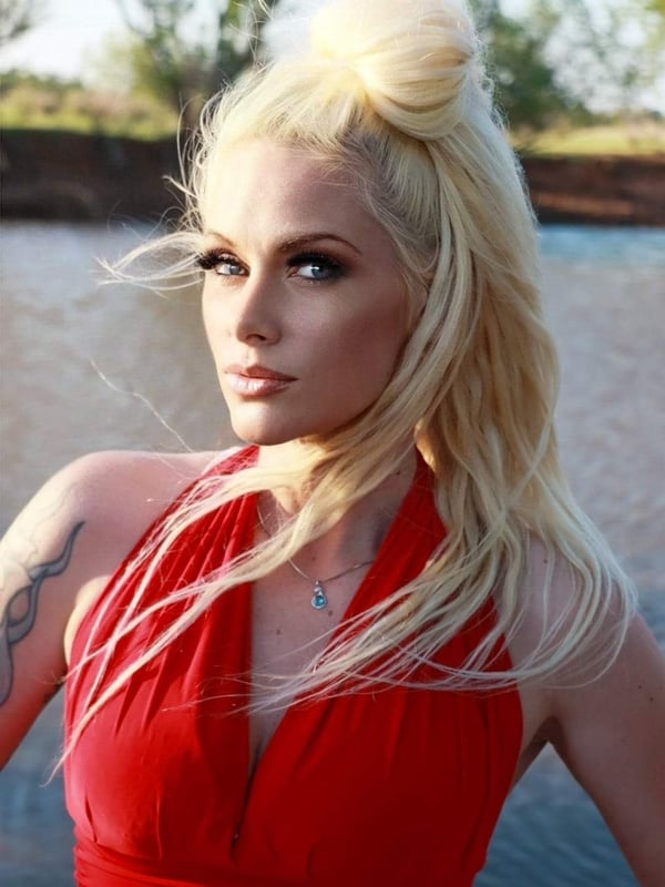 cynthiatazer's Avatar