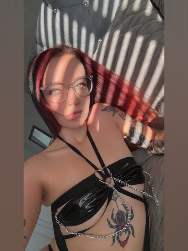 sucmykittens's Avatar