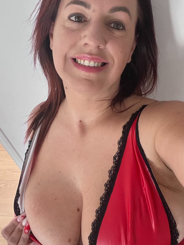 sweethotrachel's Avatar