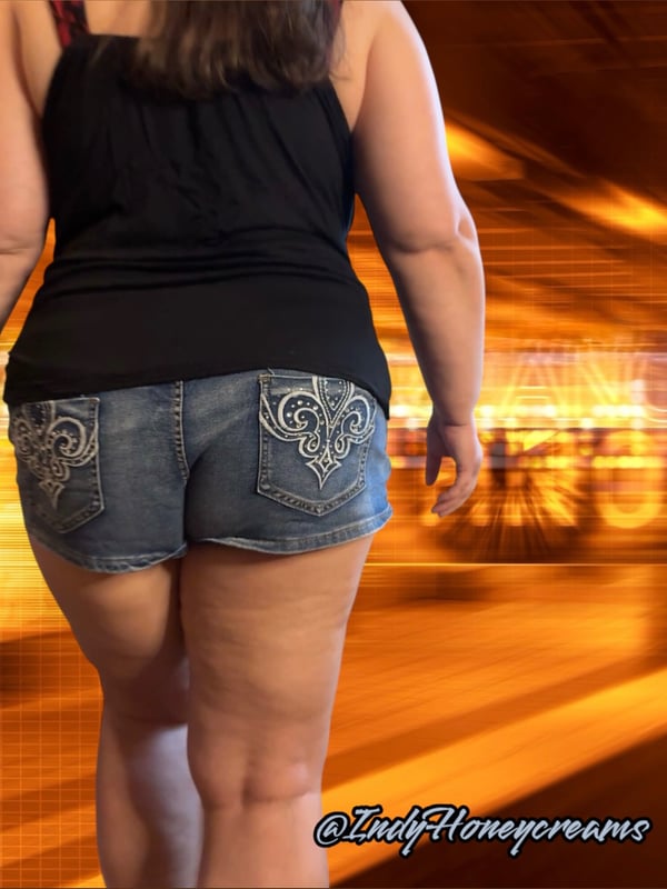 indyhoneycreams's Avatar