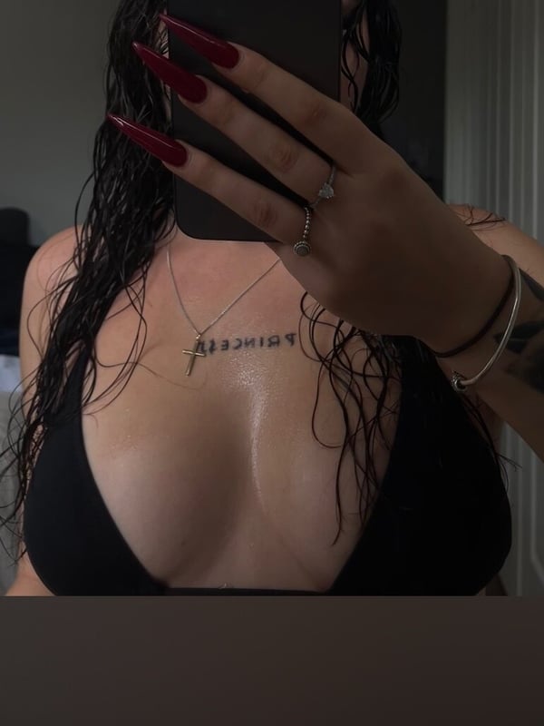 mercedes0825's Avatar