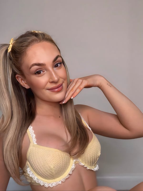 hollychapman's Avatar