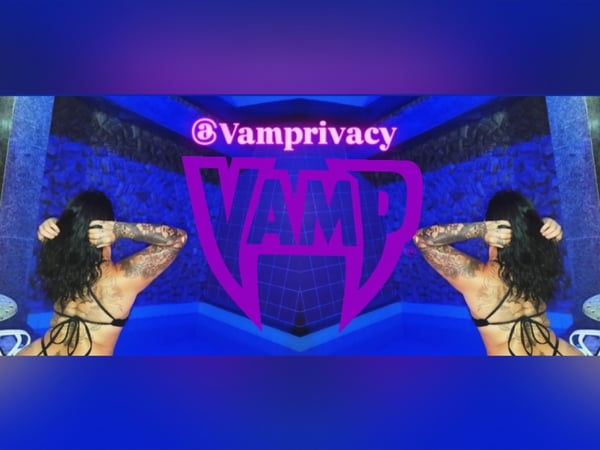vamp.rella's Header