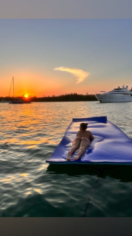 bellatopvip's Header