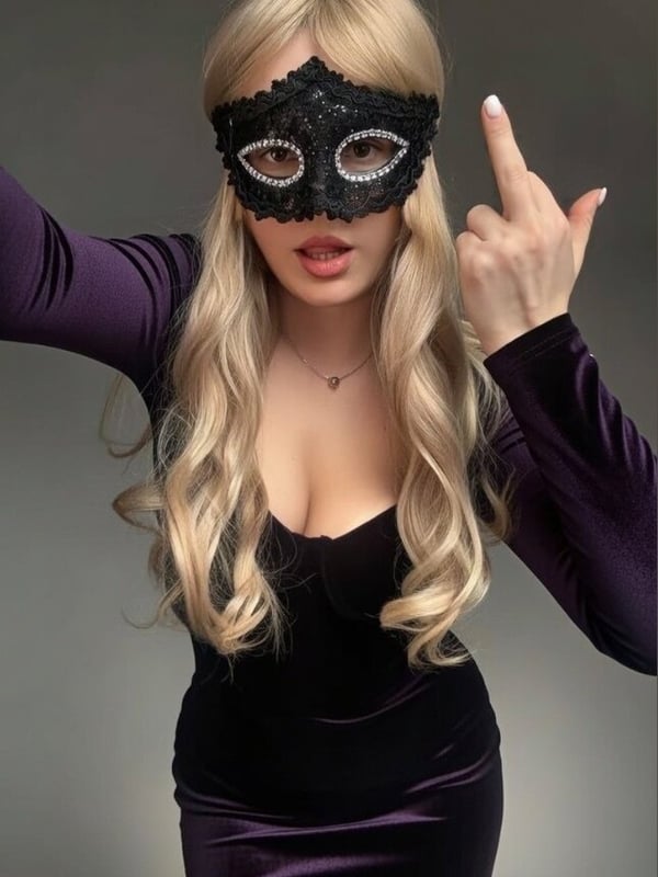 ninagoddessfeet's Avatar