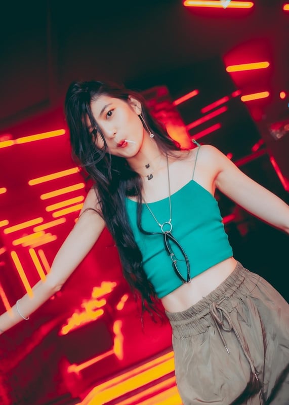 chixuruniverse's Header