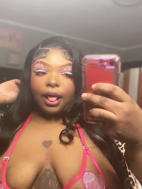 picasso_bunny25's Avatar