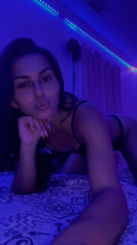 95_monse's Header