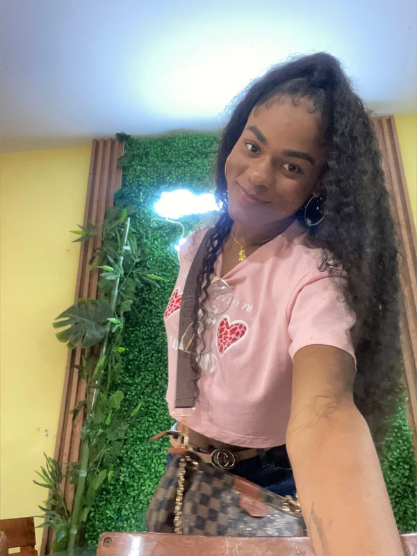 vicky_deepass's Avatar