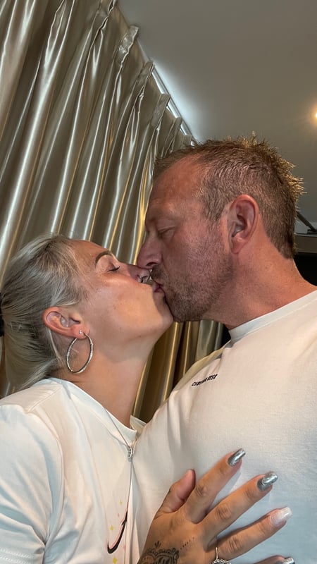 ukhotwifecouple's Header