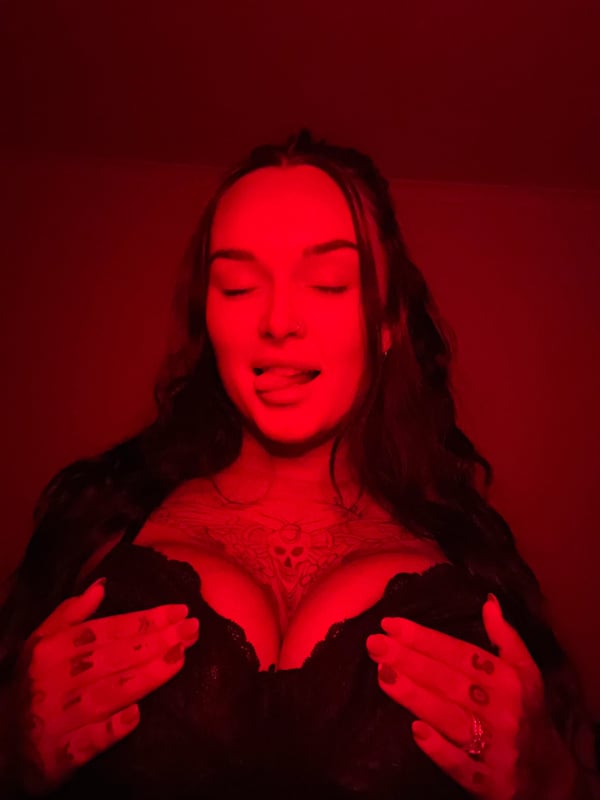 twentyonesins's Avatar