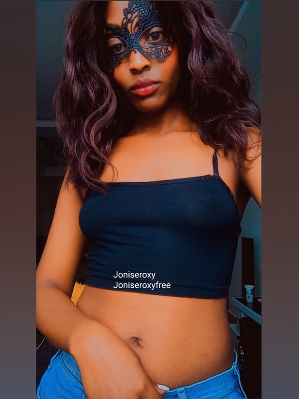 joniseroxyfree's Avatar