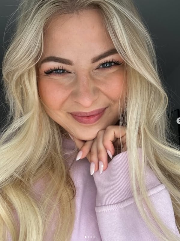 asmrjanina's Avatar