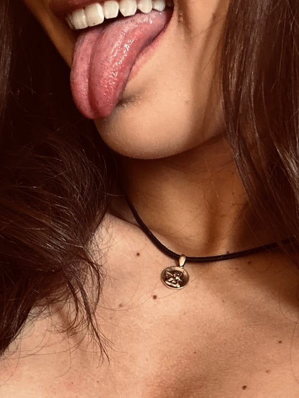 i-wanna-be-yours's Avatar