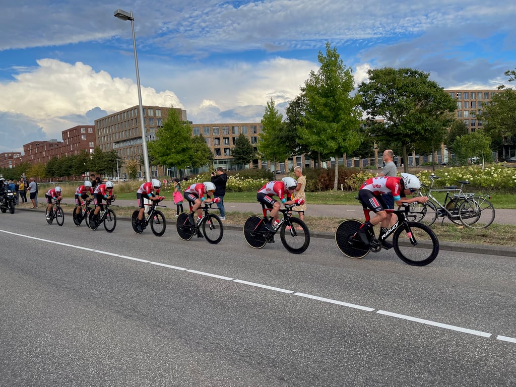 Lotto Dstny Team Racing in Urban Time Trial