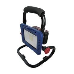 APT Torche Led sans fil 20 watt + 2 batteries