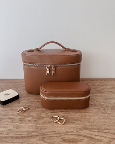 Juliette & Charlee Cosmetic Set - Tan - Lifestyle