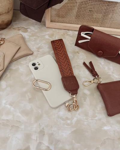 Ziggy Saddle Accessory Bundle  - Saddle Cognac - Lifestyle