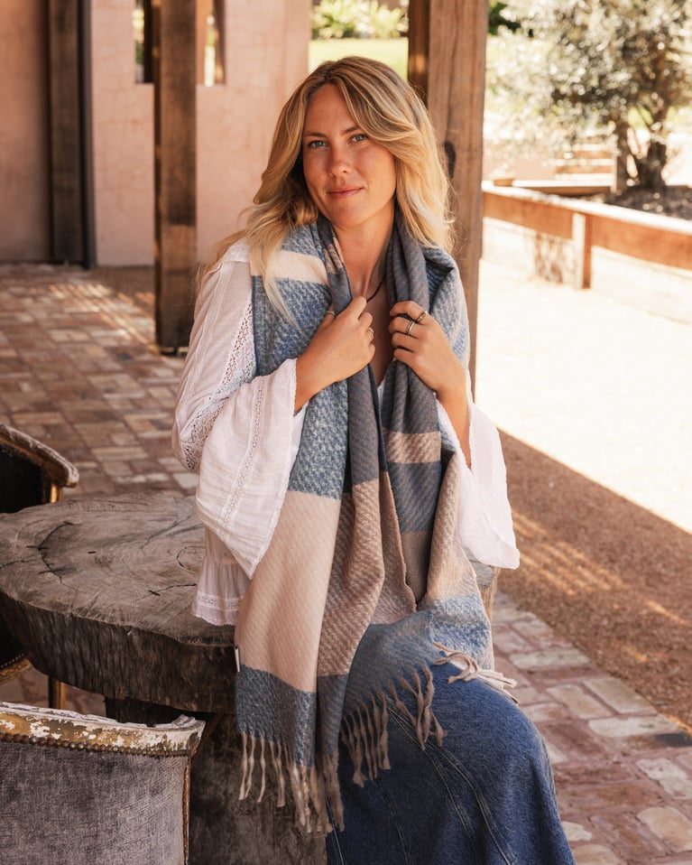 Louenhide Cambridge Scarf Chambray
