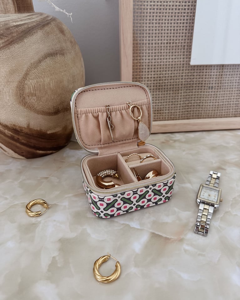 Louenhide Suzie Jewelry Case Retro Olive