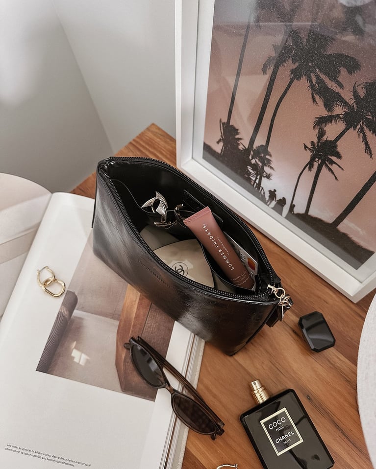 Louenhide The Everyday Pouch Black Patent 