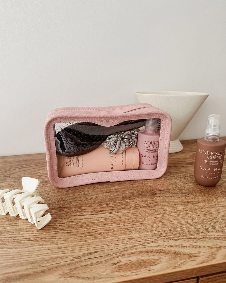 Louenhide Fergie Cosmetic Bag   Pink