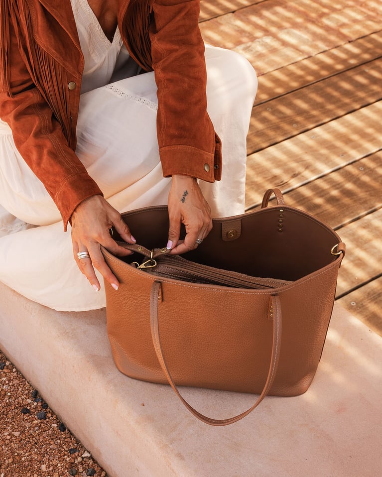 Louenhide Jackson Tote Bag Caramel