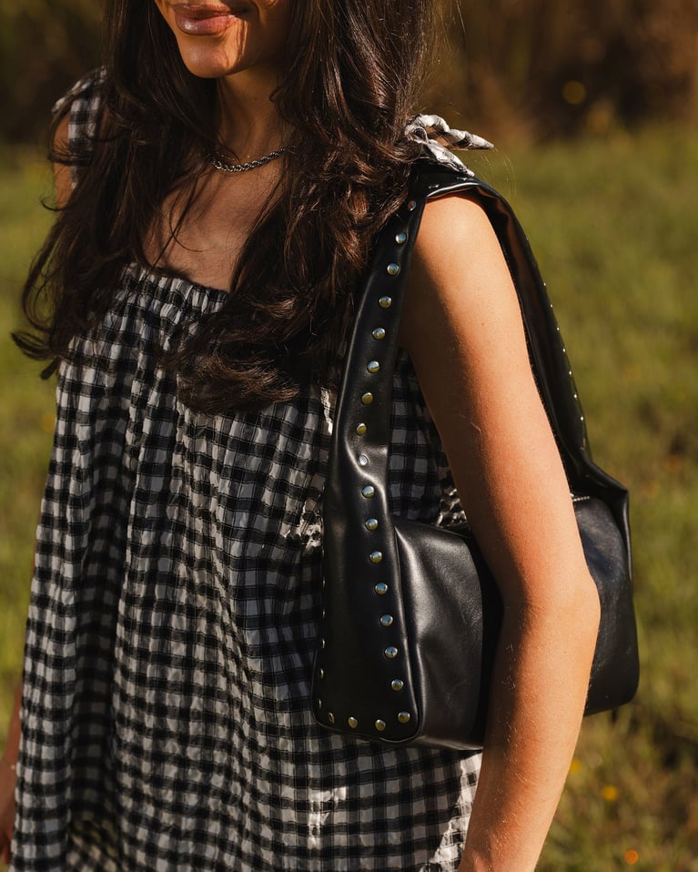 Louenhide Dylan Shoulder Bag   Black