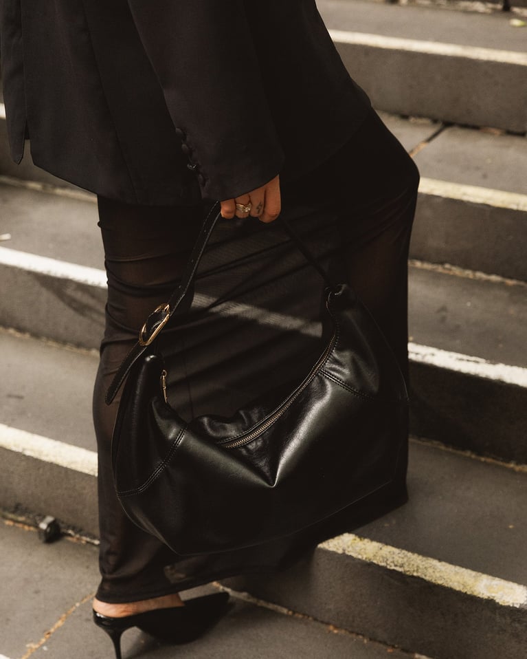 Louenhide Cleo Shoulder Bag  Black