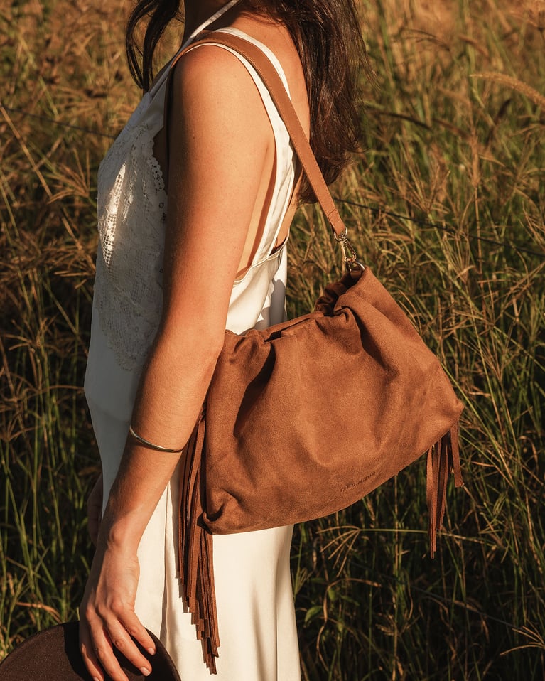 Louenhide Reese Shoulder Bag Suede Tan