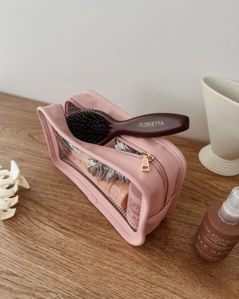 Louenhide Fergie & Baby Fergie Cosmetic Set Pink