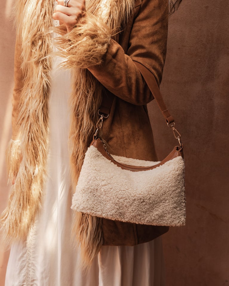 Louenhide Aspen Shoulder Bag Beige