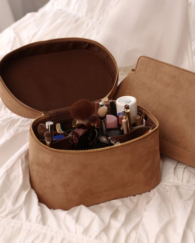 Juliette Vanity Case - Suede Honey - Lifestyle