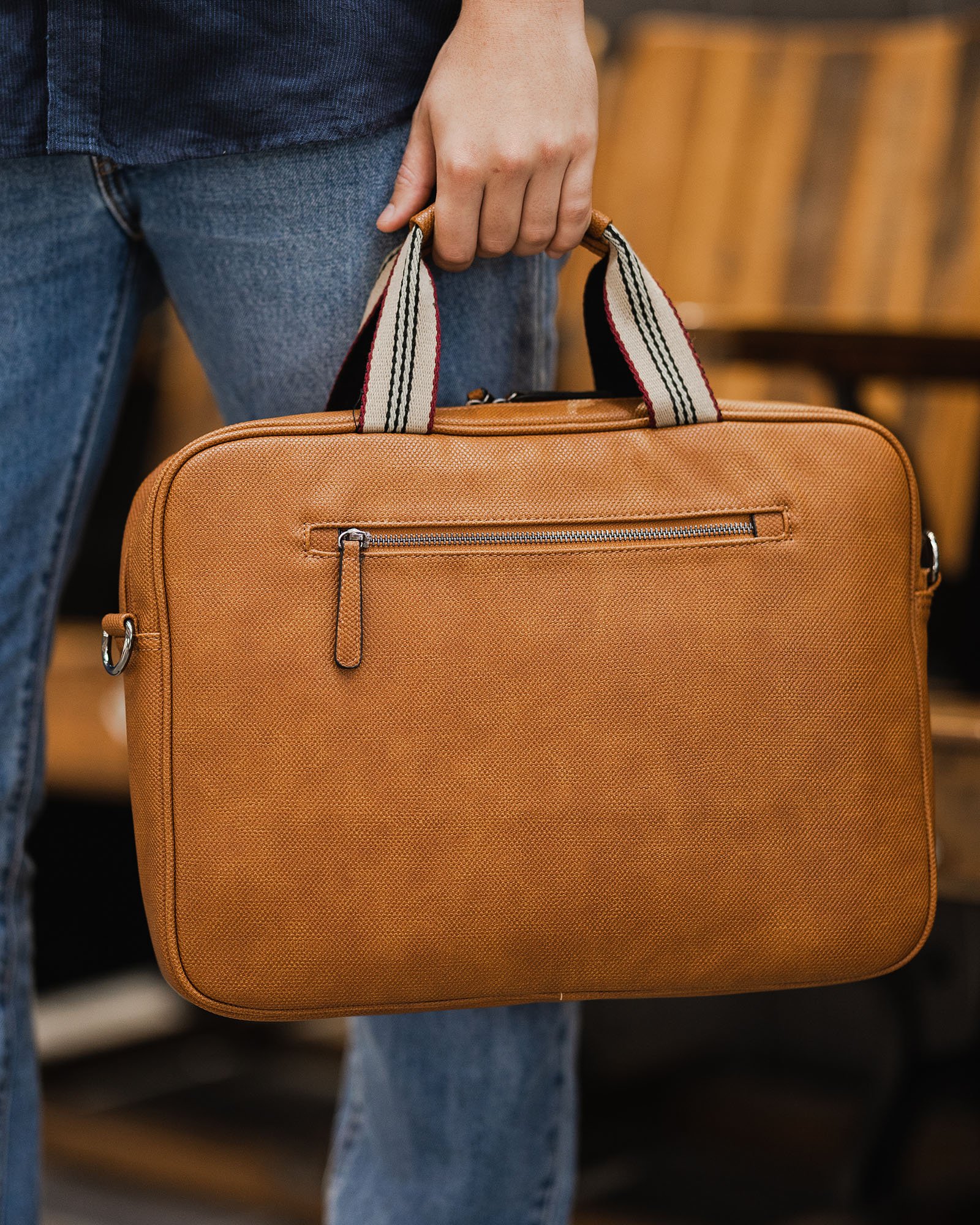 Mens tan discount leather laptop bag