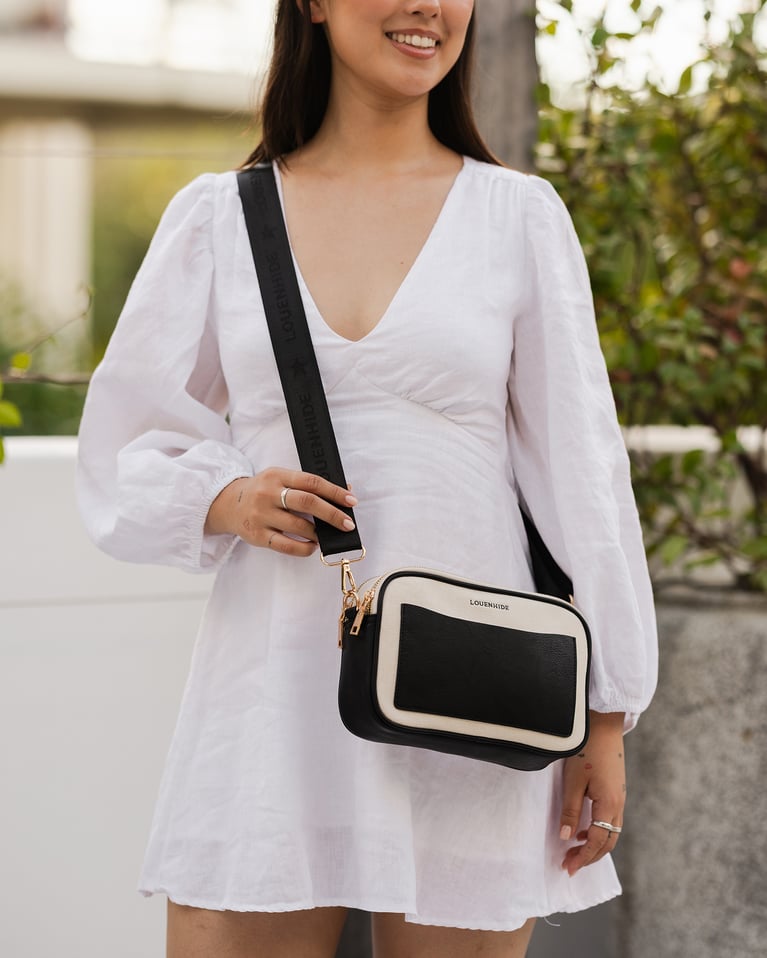 Louenhide Logo Bag Strap Black