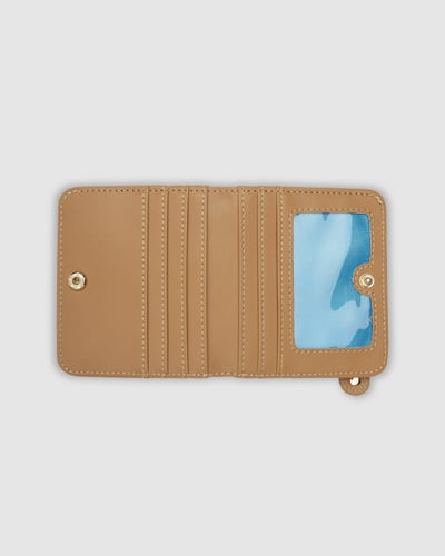 Lily Wallet - Latte - Lifestyle