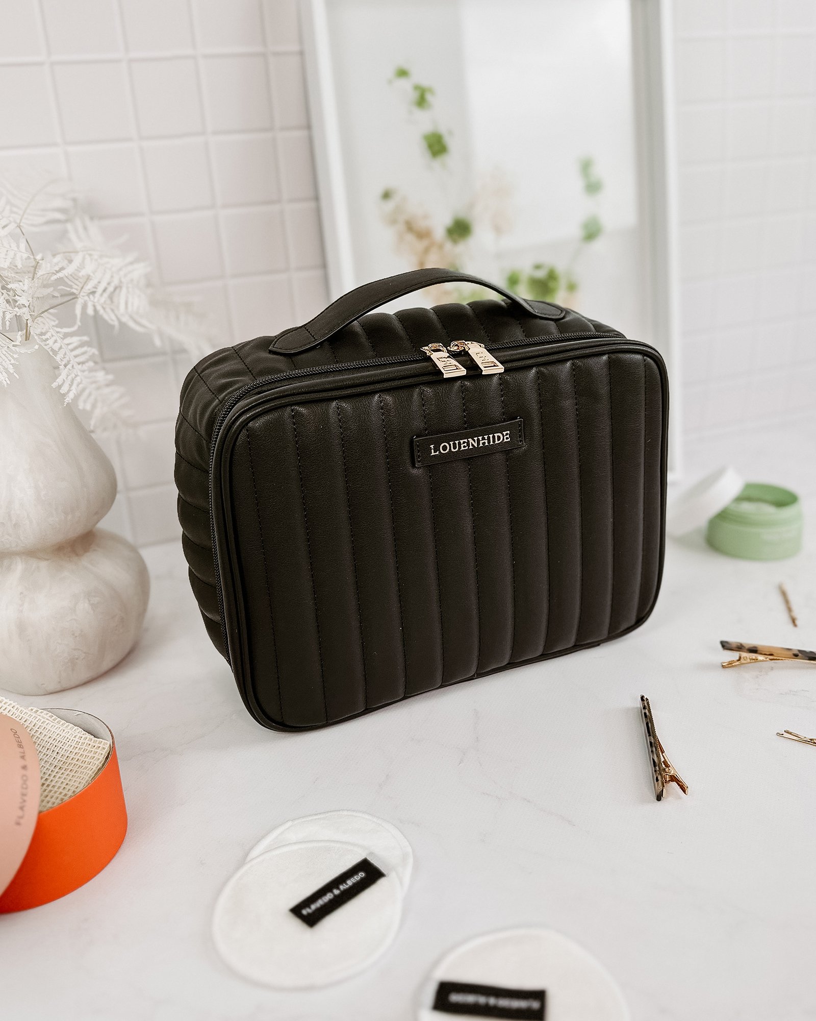 Louenhide Maggie Hanging Toiletry Case Recycled Black