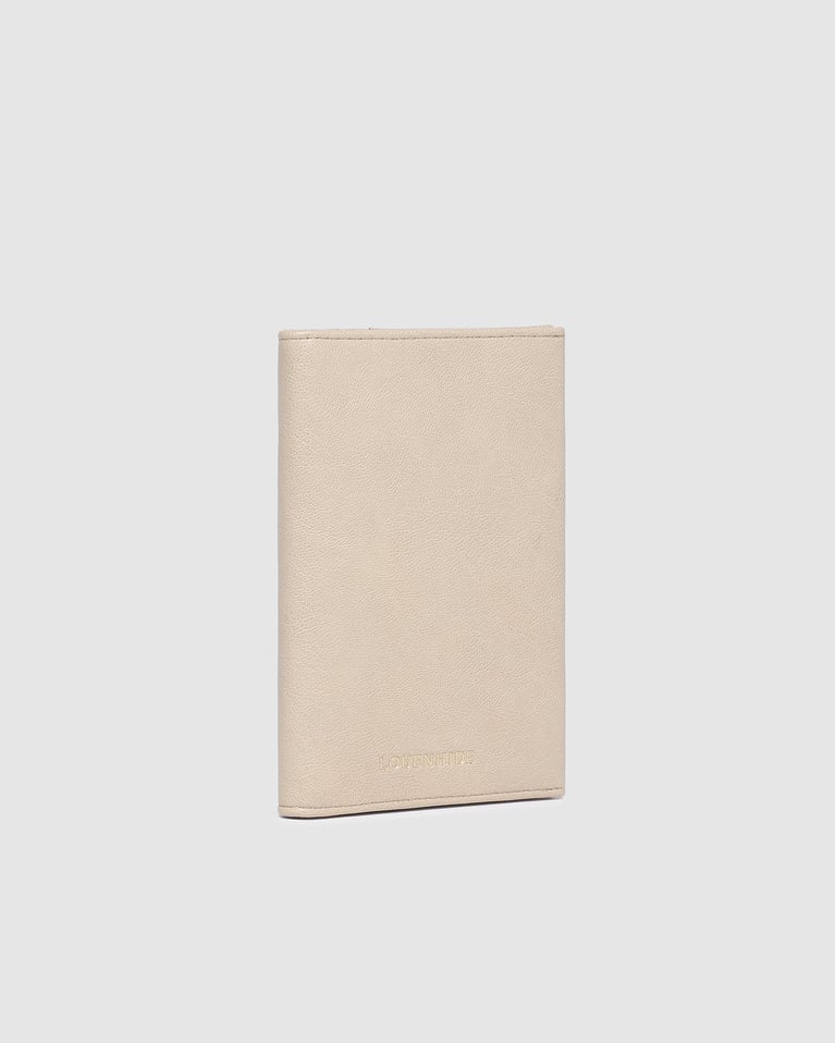 Louenhide Venice Passport Holder Saddle Malt
