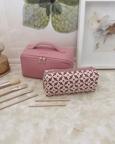 Mary Brianna Cosmetic Set - Bubblegum Pink - Lifestyle