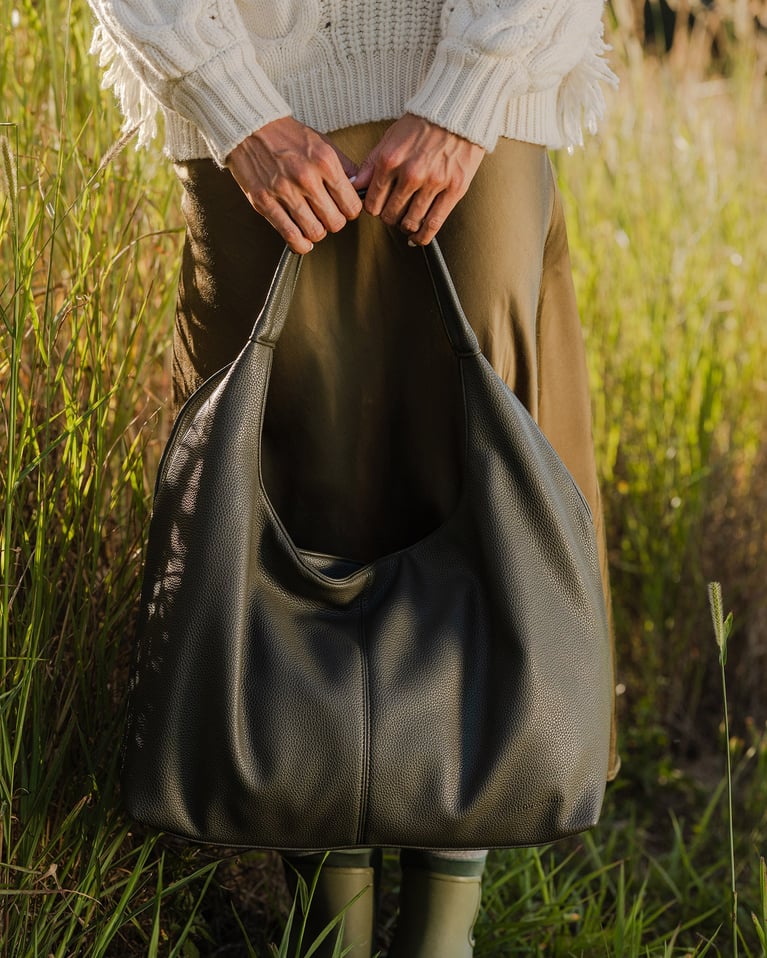 Louenhide Dakota Shoulder Bag  Olive