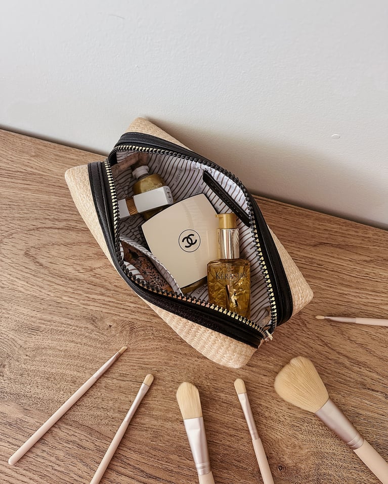 Louenhide Brianna Makeup Bag with Brush Set Natural Black