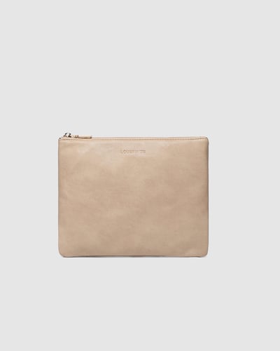 Louie Pouch   - Saddle Malt
