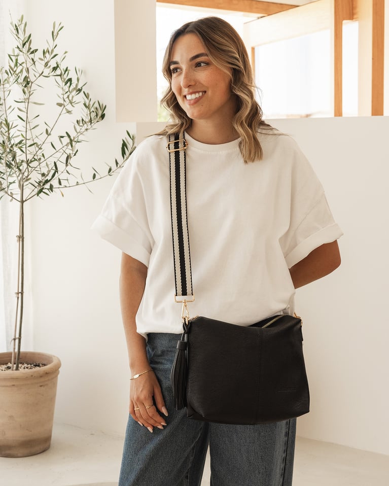 Louenhide Daisy Stripe Crossbody Bag Black