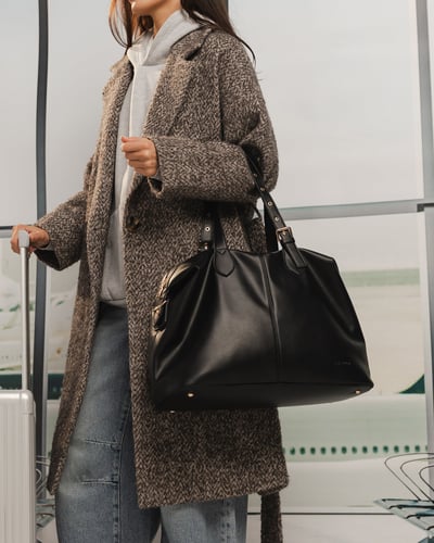 Hampton Tote Bag - Black - Lifestyle