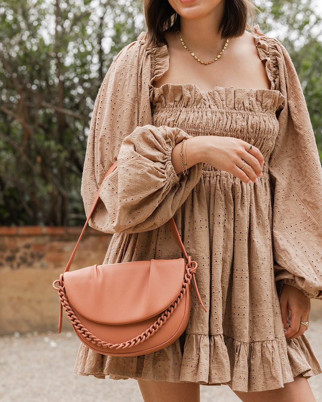 ショルダーバッグ・ポシェット ^LEATHERY^ Bolted square shoulder bag IVORY SOAP LRBG3106IVS Diaz Crossbody Bag Clay