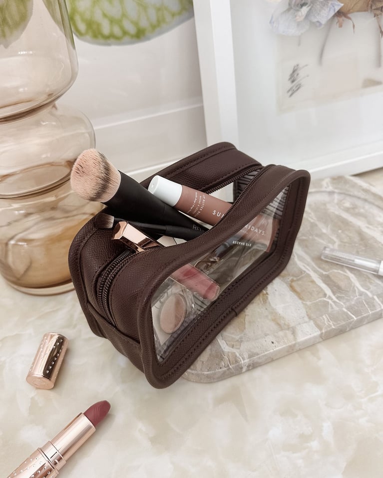 Louenhide Baby Fergie Cosmetic Bag  Chocolate