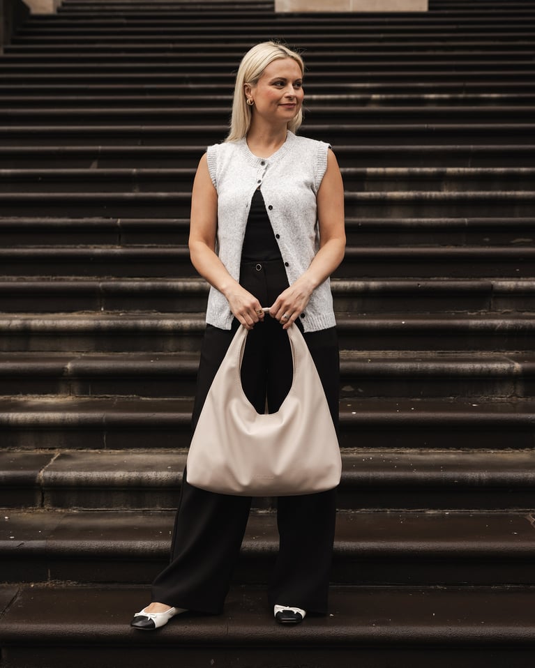 Louenhide Monaco Shoulder Bag Oat