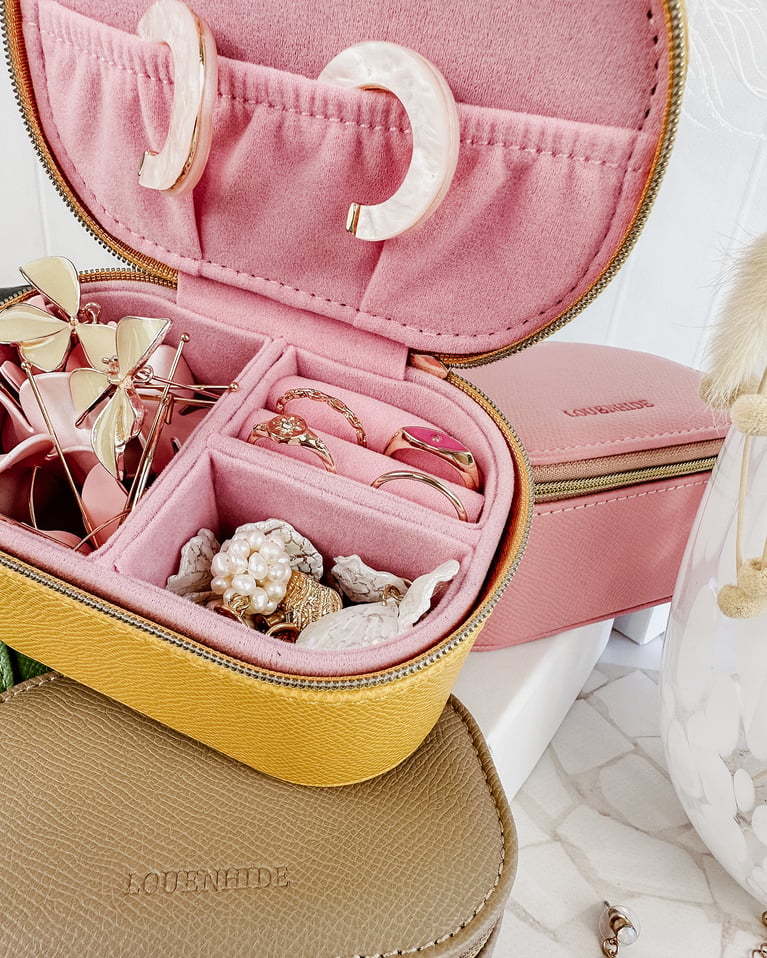 Louenhide Olive Jewelry Case Pink