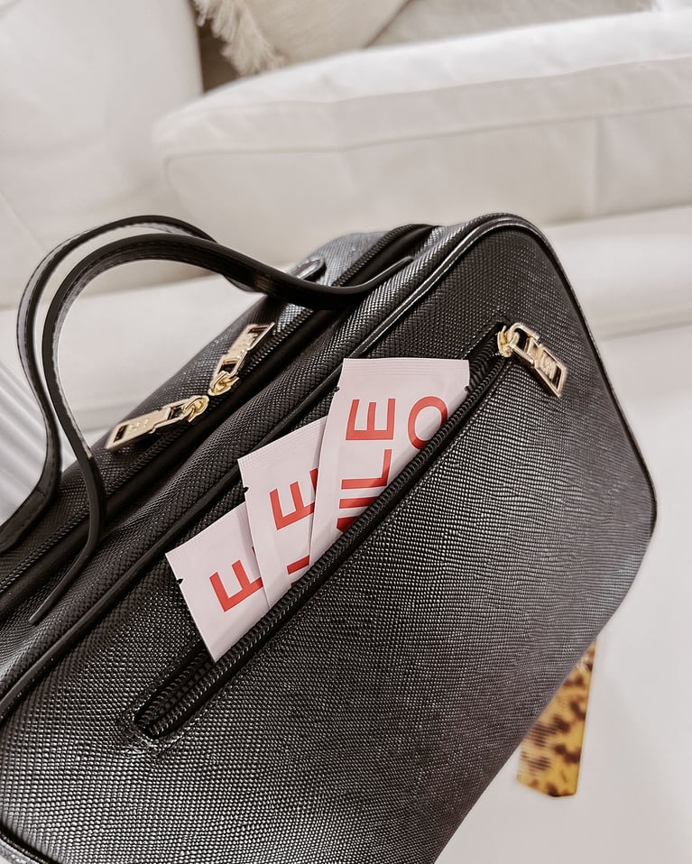 Louenhide Baby Emma Toiletry Black