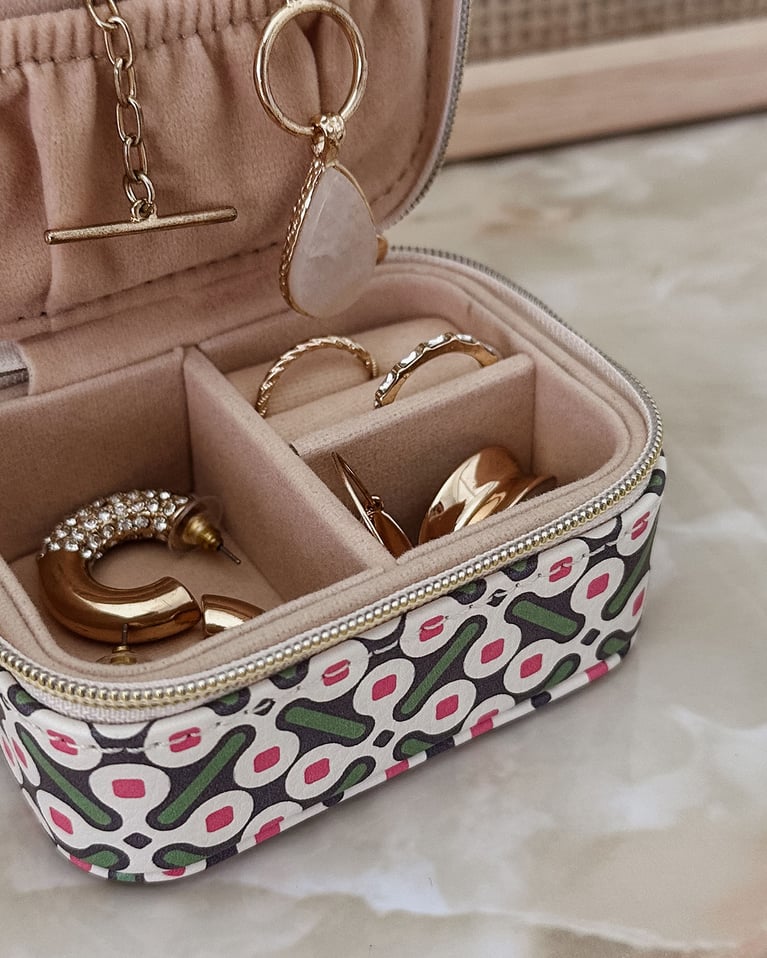 Louenhide Suzie Jewelry Case Retro Olive